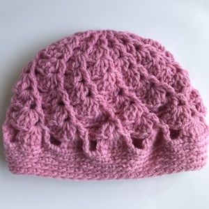 Handmade baby hat! ***Free 🎁 w/purchase***